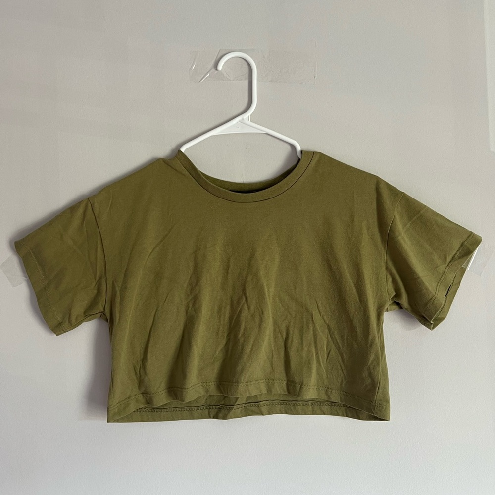 FOREVER 21 Olive Green Crop Top